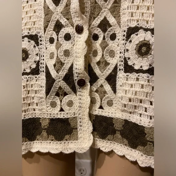 BNWT  Brown & White Cream Crochet Dress/Tunic. - Picture 6 of 6